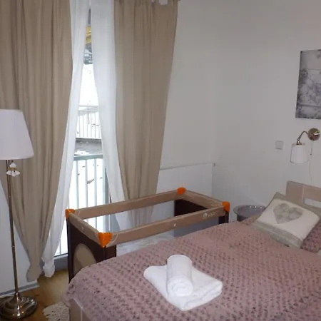 Apartment Jestrab 5 Janske Lazne